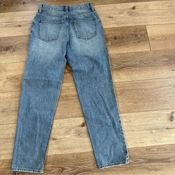 Pistola Presley High Rise Women’s Medium Wash Distressed Denim Jeans Sz 26 NWOT - Picture 6 of 6